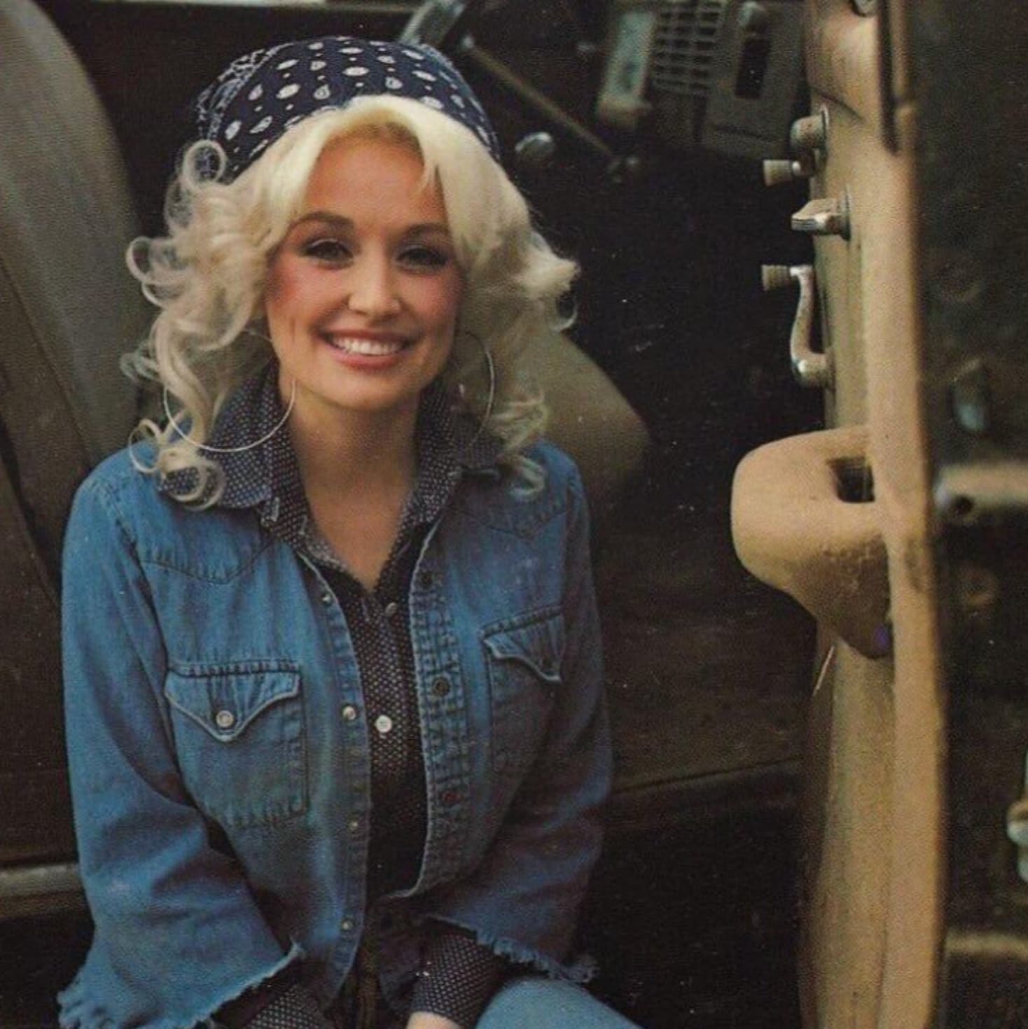 dolly parton in the 70s - 2